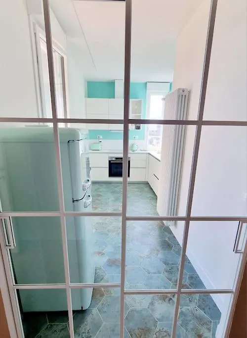 Kiki House Lungarno Apartment Florence Italy