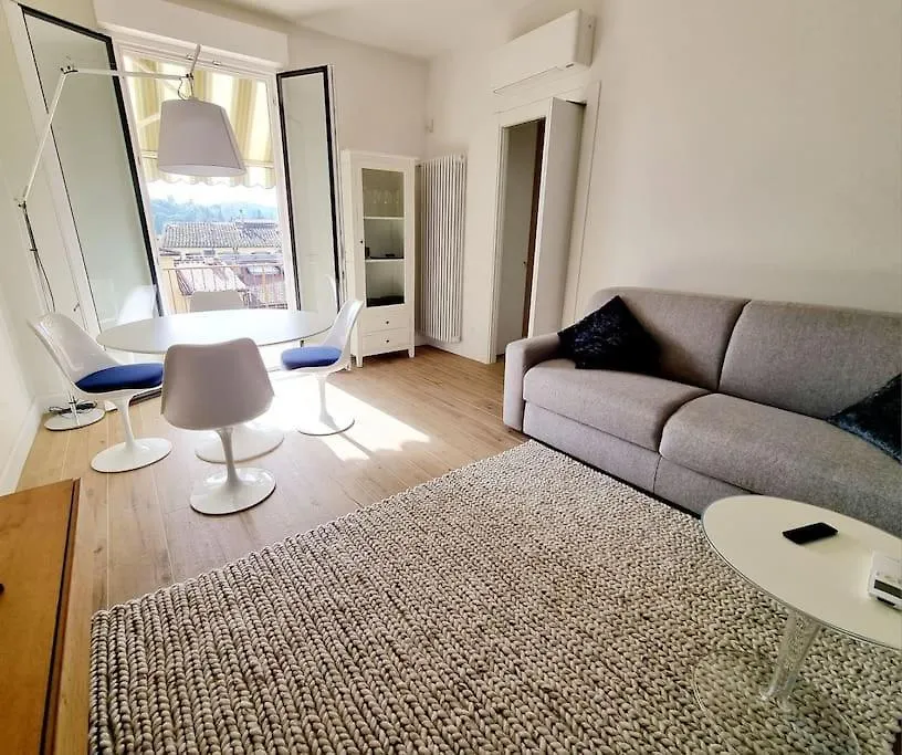 Апартаменты Kiki House Lungarno Флоренция